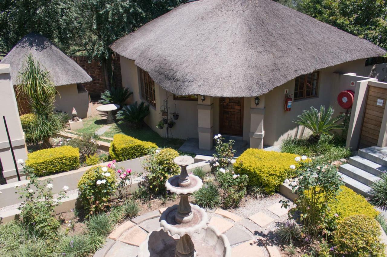 The Three Countries Estate Hotel Benoni Exterior photo