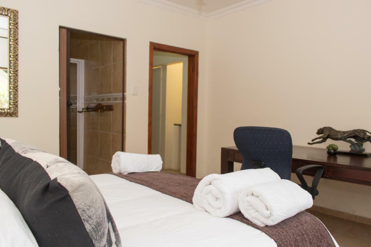 The Three Countries Estate Hotel Benoni Exterior photo